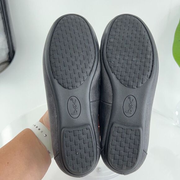 Born BOC Women's Carolann Loafer Sz7 Flat Slip On Boat Shoe Moc Toe Black Vegan - Picture 11 of 13